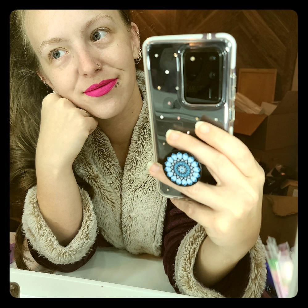 Meet your Posher, Brittney